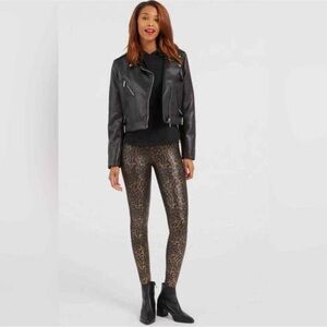 Like new - SPANX Faux Leather Leopard leggings - size small